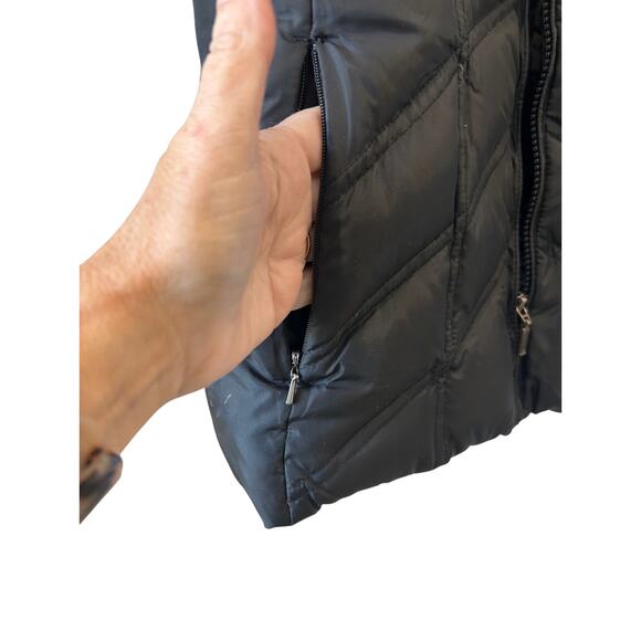 Eddie Bauer Black Goose Down Quilted Puffer Vest Size S Outerwear Outdoors - Picture 2 of 7